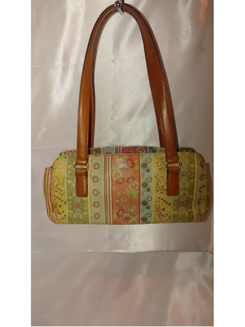 Fossil Leather Shoulder Bag - Picture 5 of 10